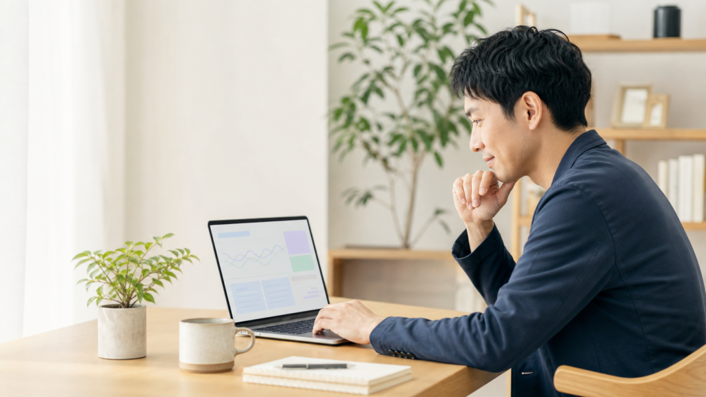 パソコンでホームページの検索データを確認する事業者